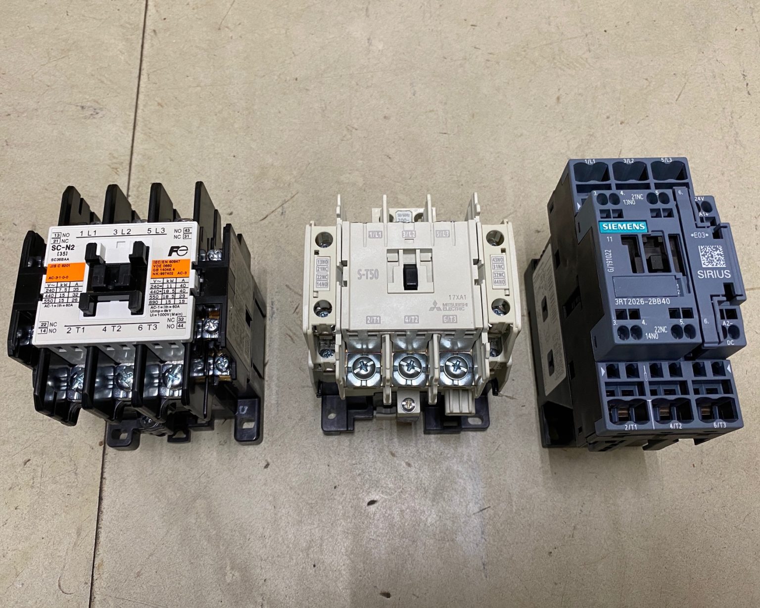 マグネットスイッチ(電磁接触器)とは？仕組みや構造をご紹介！使用例から故障事例まで！ 技術者けんの技術者応援ブログ！